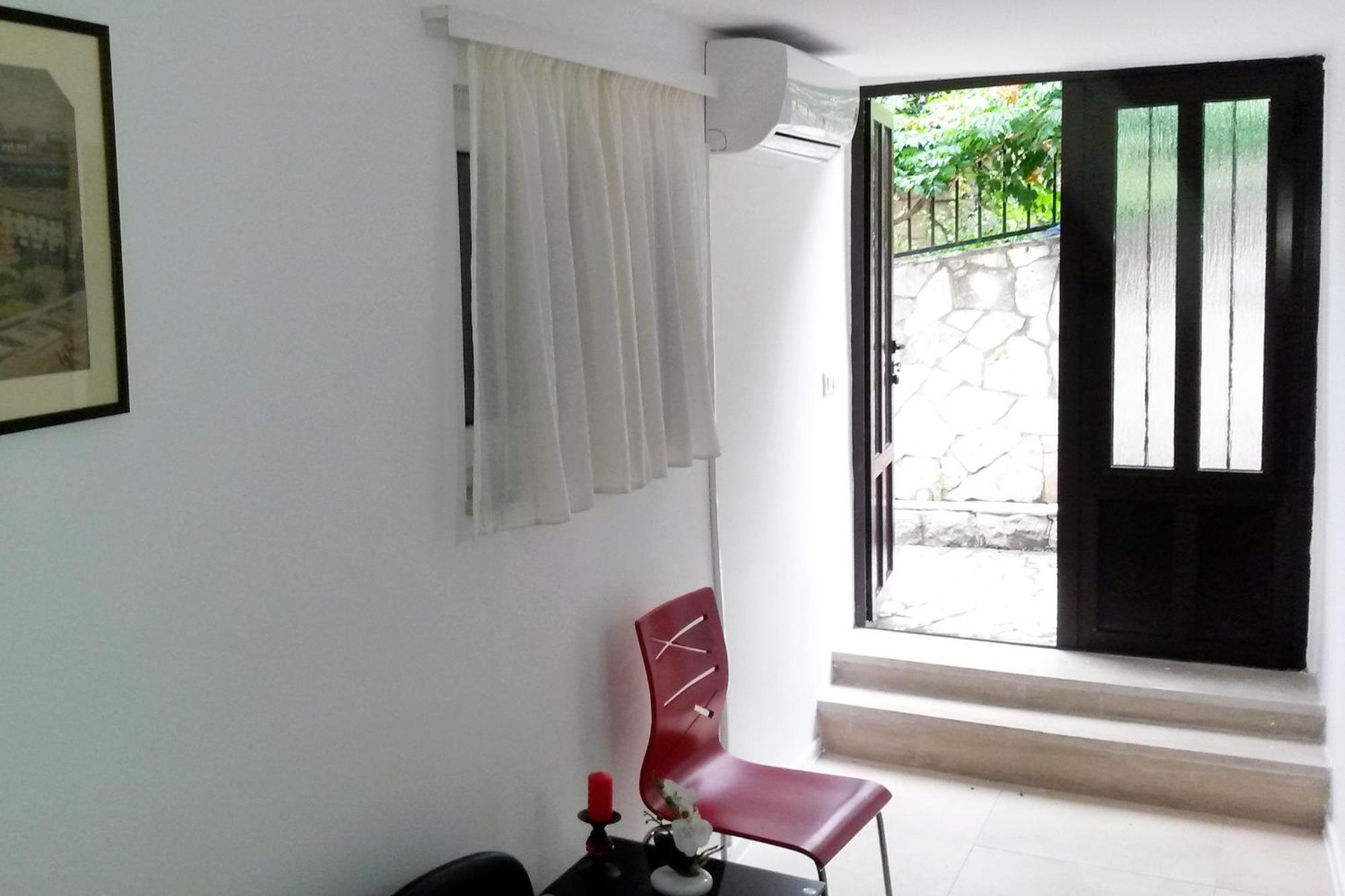 Apartments With A Parking Space Selce, Crikvenica - 5531 Bilik gambar